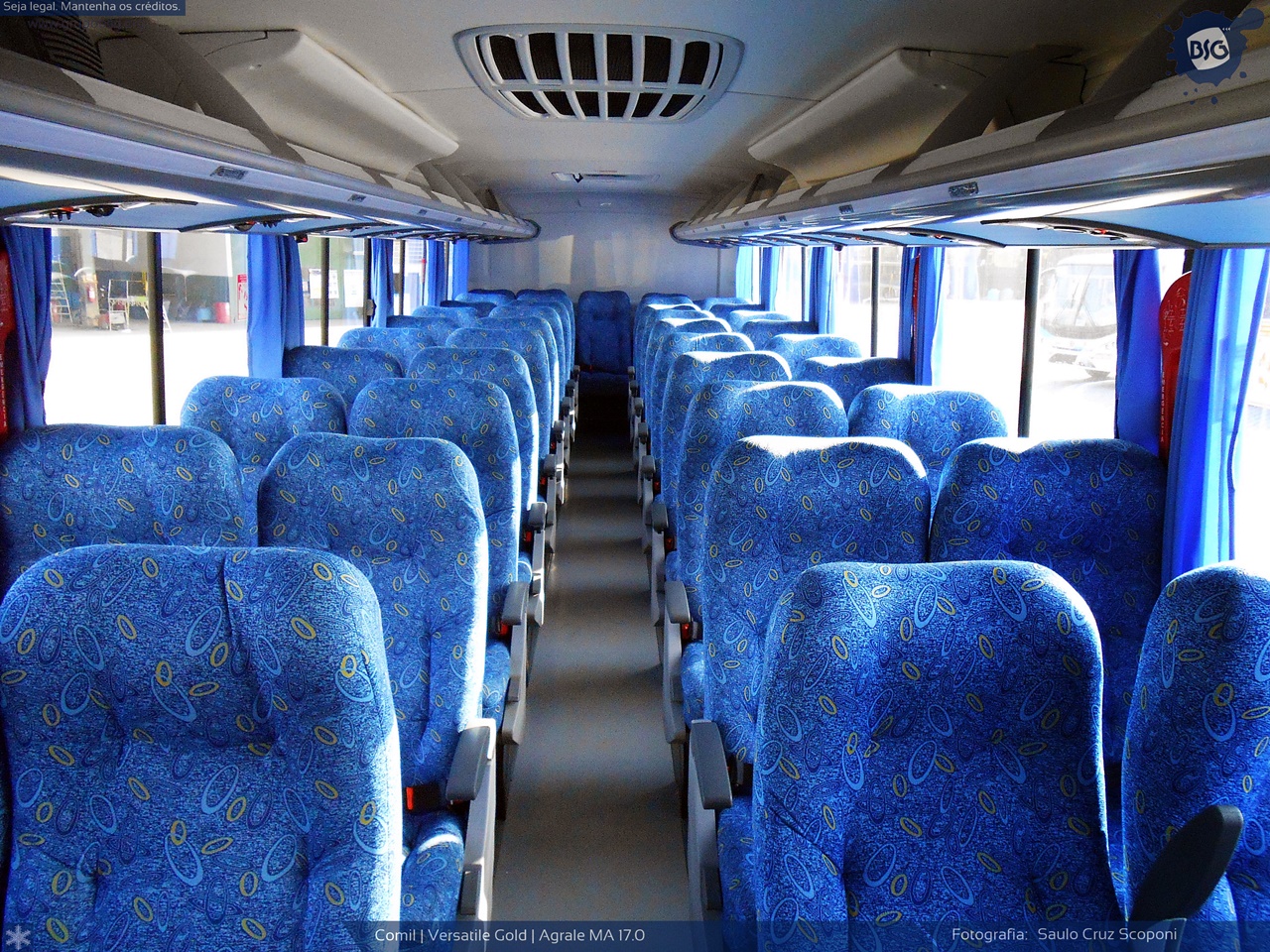 Micro 30 lugares.jpg